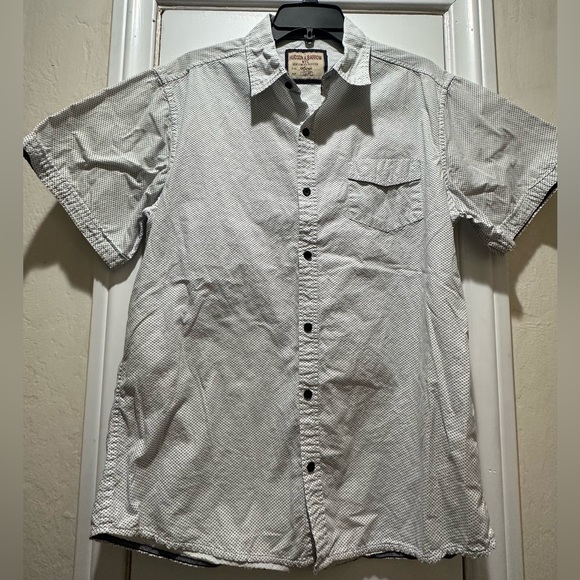 Bundle of 3 Men’s shirt short sleeved shirt 💖🥳 - Picture 11 of 16
